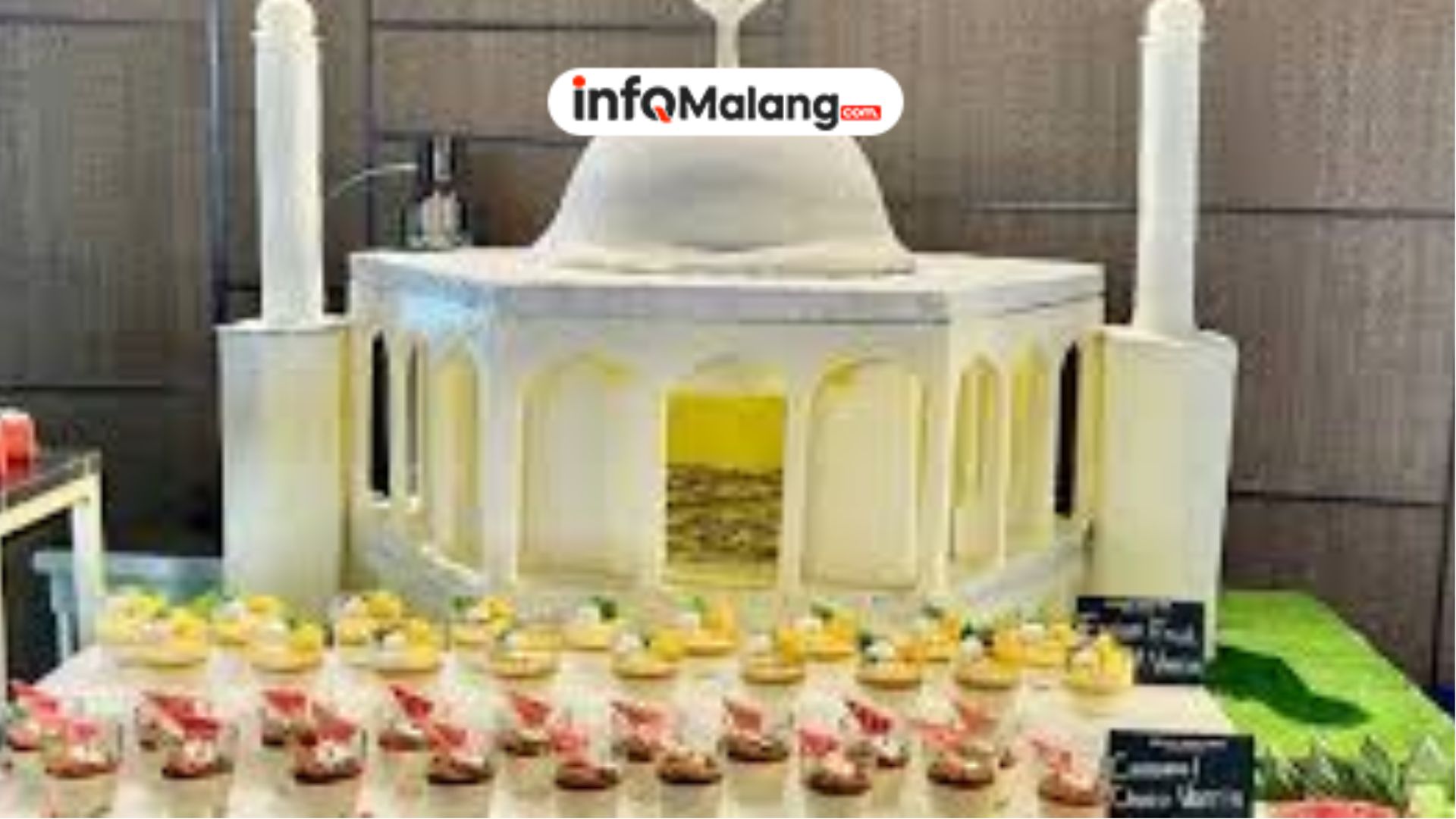 Miniatur Masjid dari 100 Kg Cokelat Putih Jadi Ikon Ramadan Kareem 2026 di Grand Mercure Malang Mirama