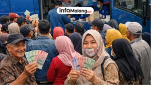 Antusias Tukar Uang Baru, Warga Malang Raya Padati Layanan Kas Keliling BI