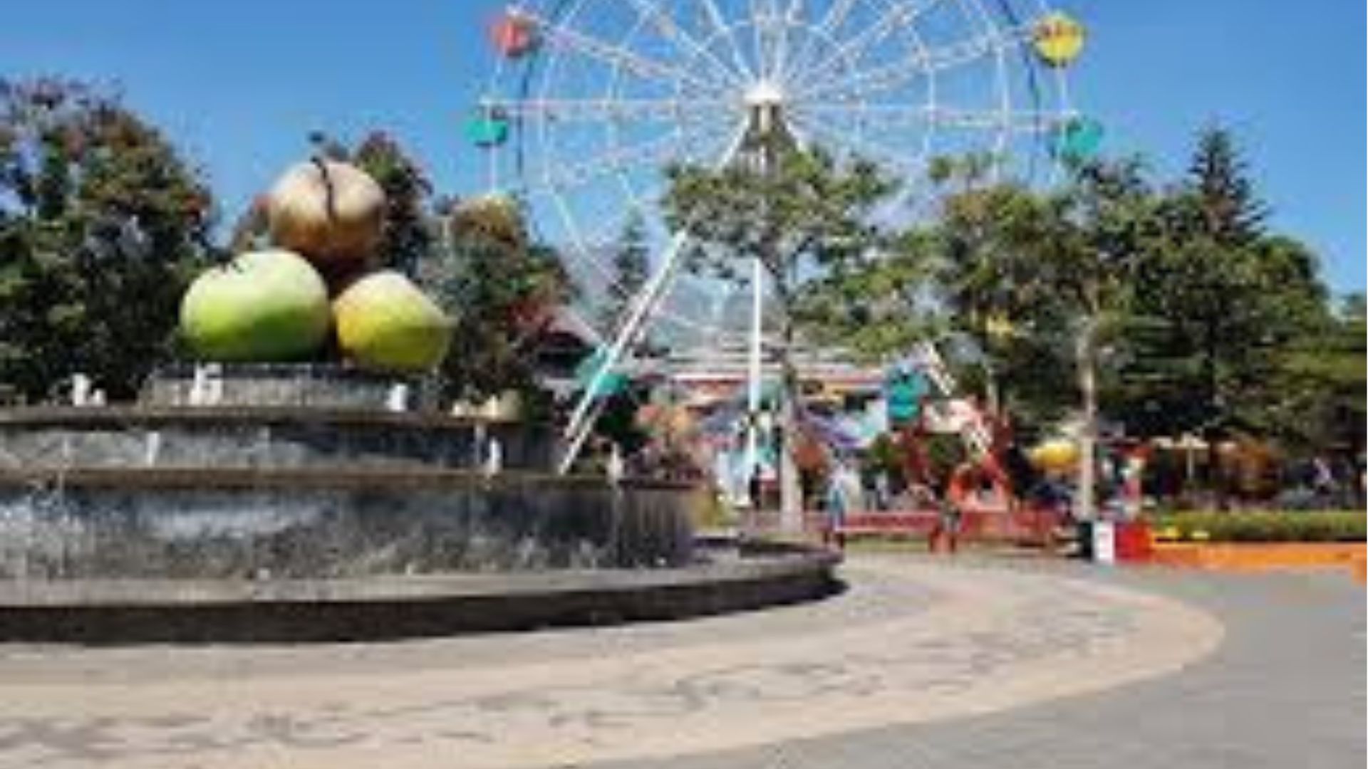 Alun alun Kota Wisata Batu Tempat Nongkrong dan Liburan Keluarga di Jawa Timur