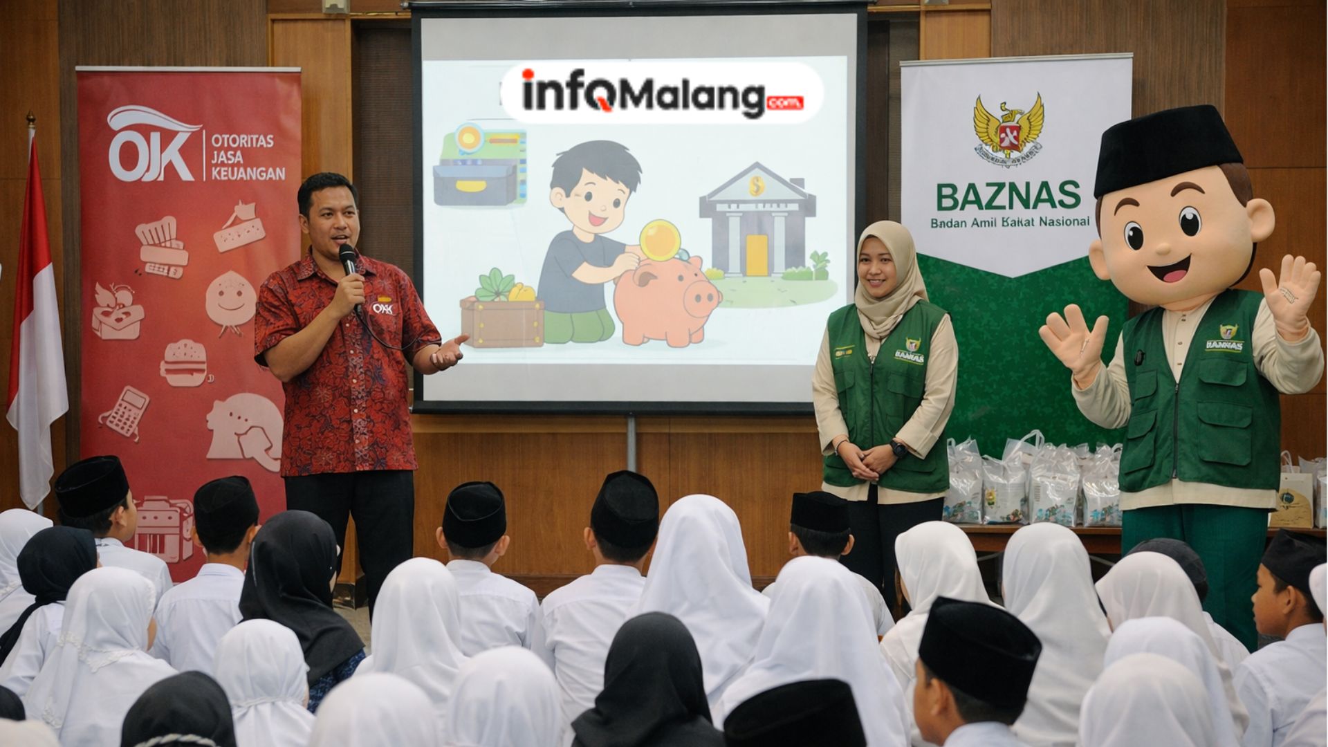 OJK Bersama Baznas Gelar Program Literasi Keuangan untuk 1.000 Anak Yatim di Malang