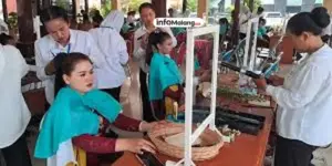 Anak Putus Sekolah Malang Dilatih Tata Rambut