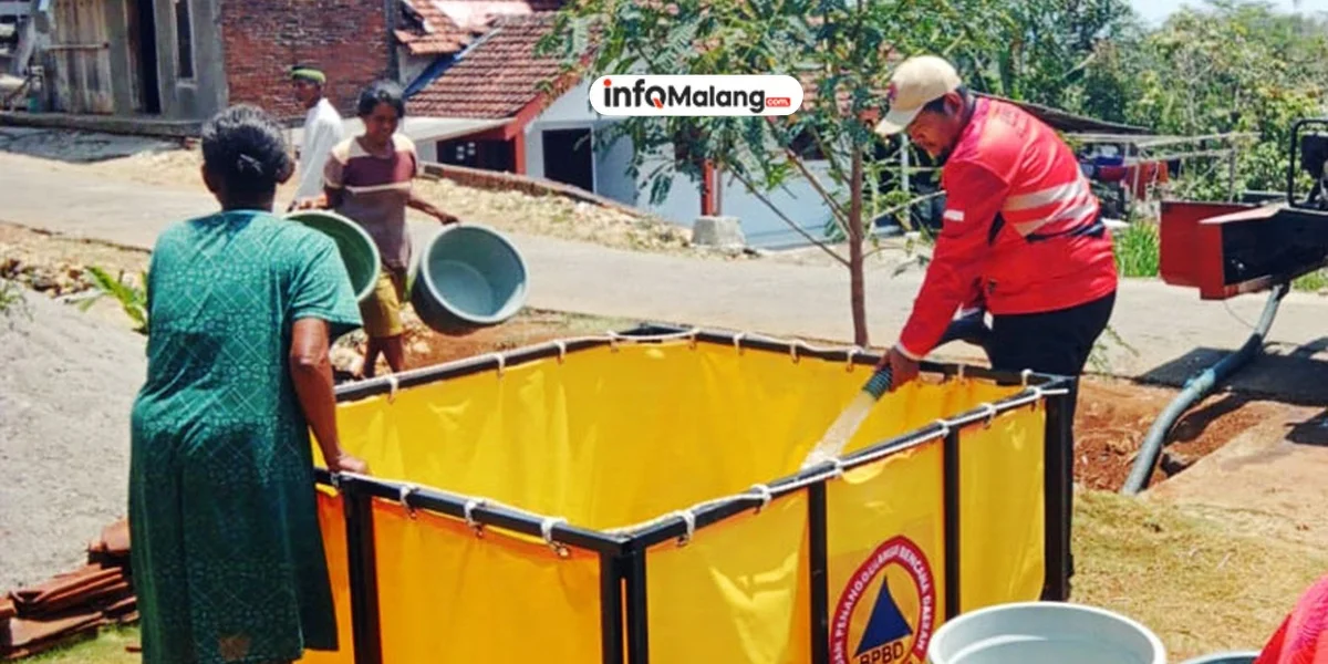 BPBD Kabupaten Malang Distribusikan Satu Juta Liter Air Bersih untuk Atasi Kekeringan