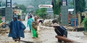 Banjir Landa Malang Selatan, 17 Titik Terendam dan Empat Jembatan Ambrol