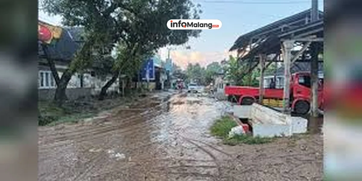 Banjir Rendam 22 Titik di Kota Malang, BPBD Sebut Drainase Tersumbat Jadi Pemicu Utama