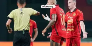 Bermain dengan 9 Pemain, Persija Takluk dari Arema FC