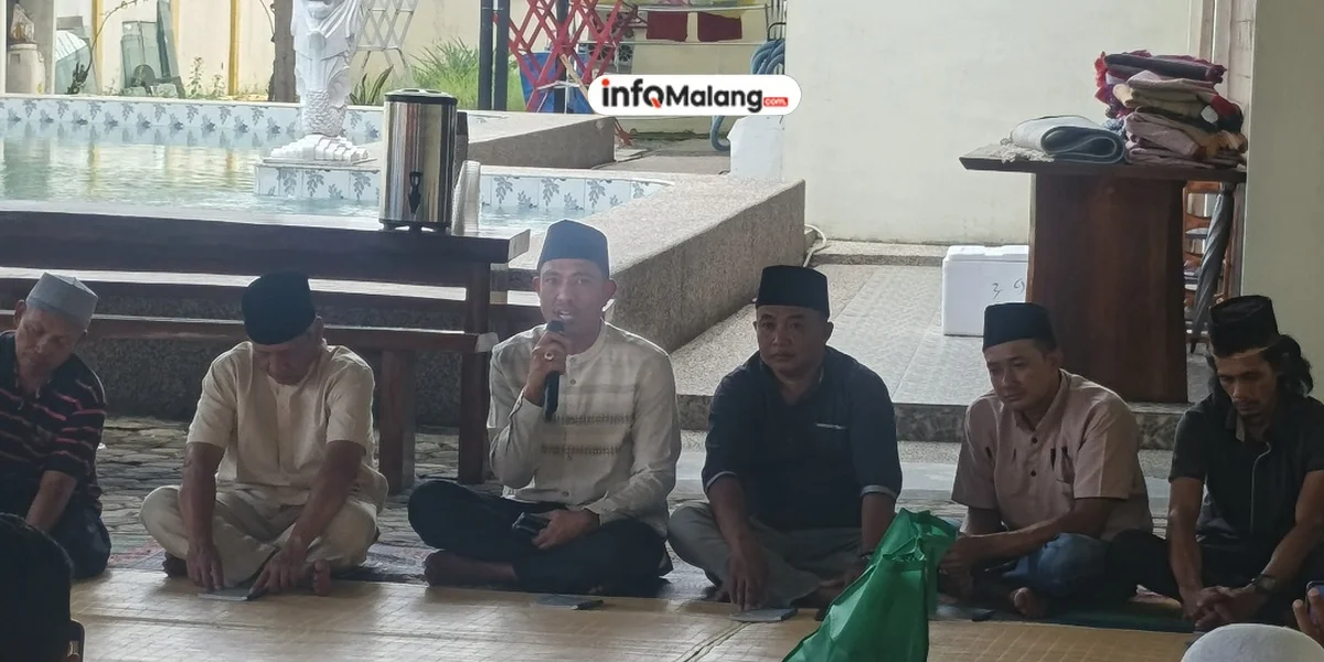 Doa Bersama Peringati Dua Tahun Tragedi Kanjuruhan, Gerimis Iringi Khidmatnya Acara