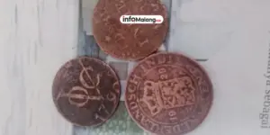 Guru SD Temukan Harta Karun Miliaran Rupiah Saat Perbaiki Lapangan!