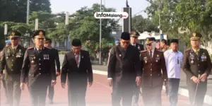 Hari Bhayangkara ke-79, Karangan Bunga Padati Halaman Polresta Malang Kota