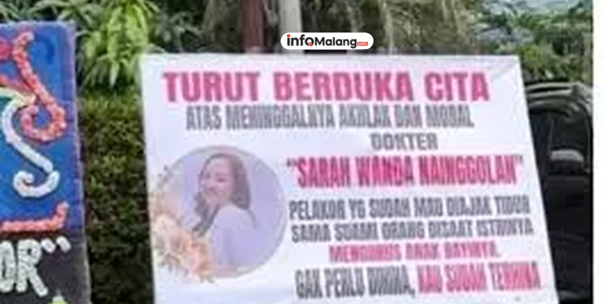 Istri Sah Ini Permalukan Selingkuhan Suami Lewat Papan Bunga di Sebrang Lokasi Wisuda