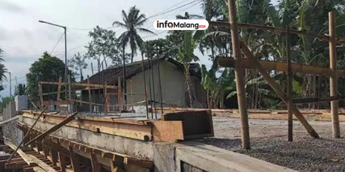 Jembatan Sutojayan di Kabupaten Malang Mulai Bisa Dilalui Kendaraan Roda Dua