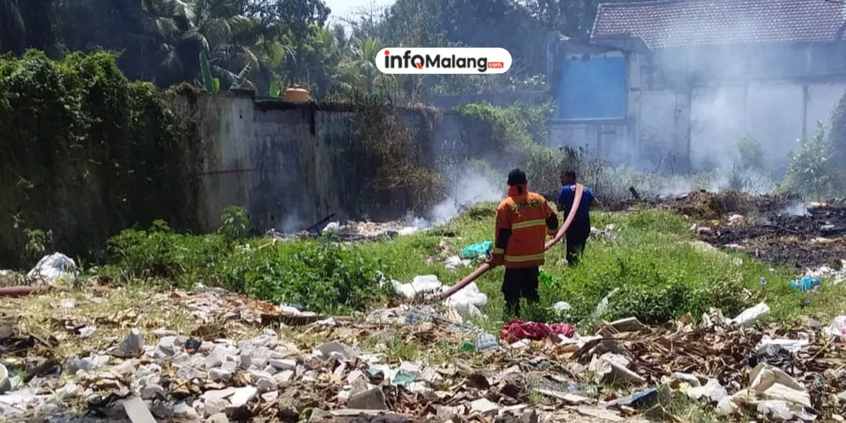 Kebakaran Lahan Kosong di Kota Malang, Diduga Akibat Pembakaran Sampah