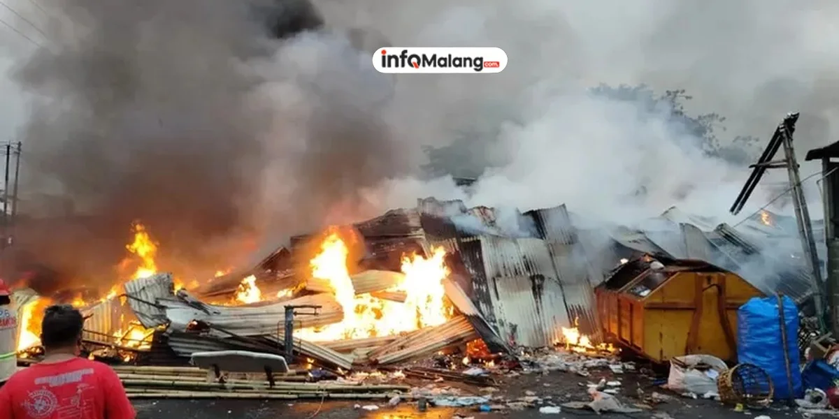 Kebakaran TPST Singosari 150 Ekor Ayam Terpanggang, Kerugian Capai Rp 30 Juta