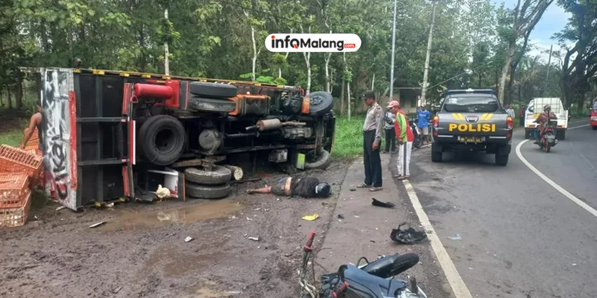 Kecelakaan Maut di Kalipare Malang, Sepeda Motor Tertimpa Tiang Telepon