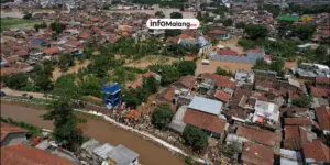 Kota Batu Diterjang Hujan Lebat, Atap Hotel Roboh dan Banjir Luapan Rendam Rumah Warga