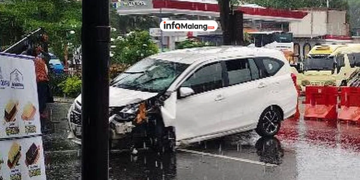 Laka Tunggal di Depan Pom Terminal Arjosari, Pengemudi Menghilang