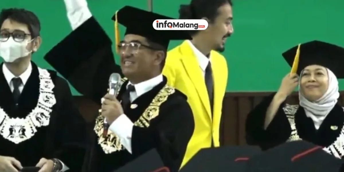 Mahasiswa UI Teriaki Rektor dengan Sebutan Zionis saat Prosesi Wisuda