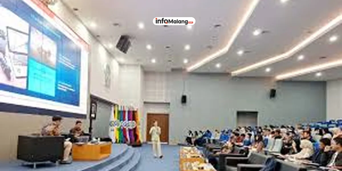 Mahasiswa UM Dorong Siswa MAN 1 Malang Kembangkan Gagasan Lewat Seminar Ilmiah