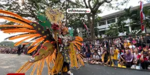 Meriahnya Malang Flower Carnival 2024 Kostum Bertema Bantengan Mencuri Perhatian