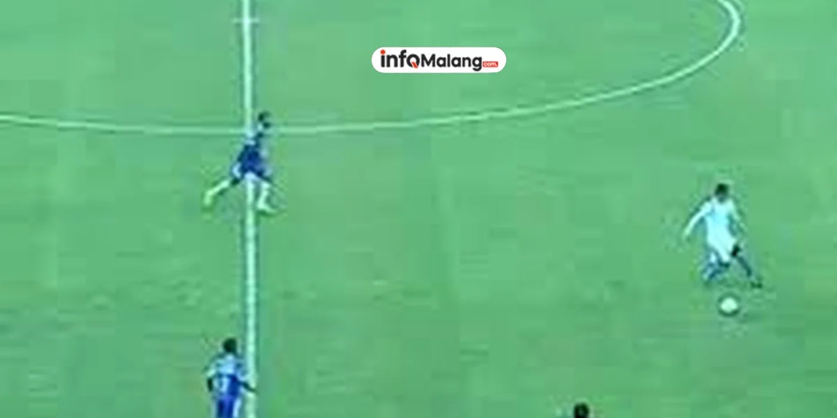 Momen Haru di Maguwoharjo: “Teman Bisik” Dampingi Anak Difabel Nikmati Laga PSS Sleman vs Kendal Tornado FC