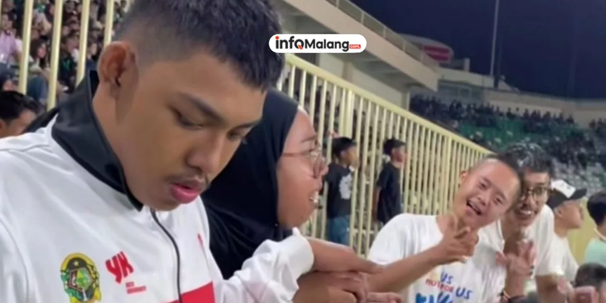 Momen Haru di Maguwoharjo: “Teman Bisik” Dampingi Anak Difabel Nikmati Laga PSS Sleman vs PSPS Pekanbaru