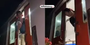 Momen Langka, Pria Ini Jajan Ketika Kereta Api Tak Sengaja Berhenti Dekat Rumah