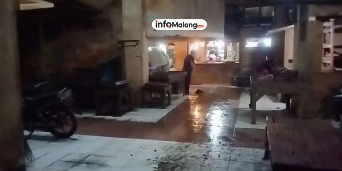 Pasar Comboran Baru Barat Hadapi Banjir dan Kerusakan