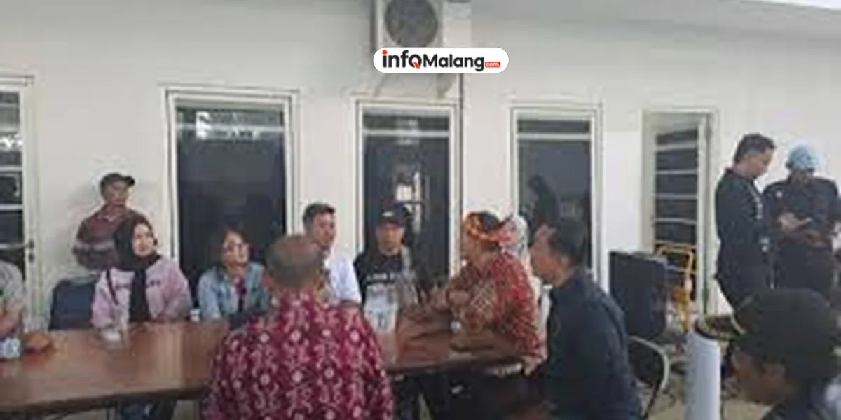 Pedagang Kaki Lima Protes Jadwal Street Race Kanjuruhan karena Rugikan Usaha