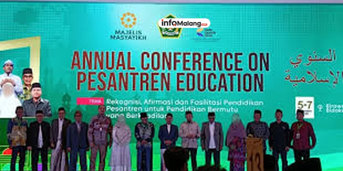 Penerapan Informatika pada Sistem Manajemen Kehadiran Guru/Khadimul Ummah dan Ilmu Komunikasi Menuju Literasi Digital di Pondok Pesantren AL-Hayah Tahun 2025