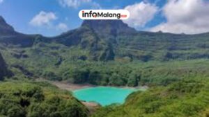 Pesona Alam Wisata Gunung Kelud di Jawa Timur yang Memukau