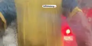 Pulang dari Rumah Sakit Naik Becak, Wanita Ini Menangis Ketika Lihat Bapak Tukang Becaknya Kehujanan