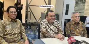 Rapat Rahasia Konglomerat dan OJK: Ada Apa dengan IHSG?