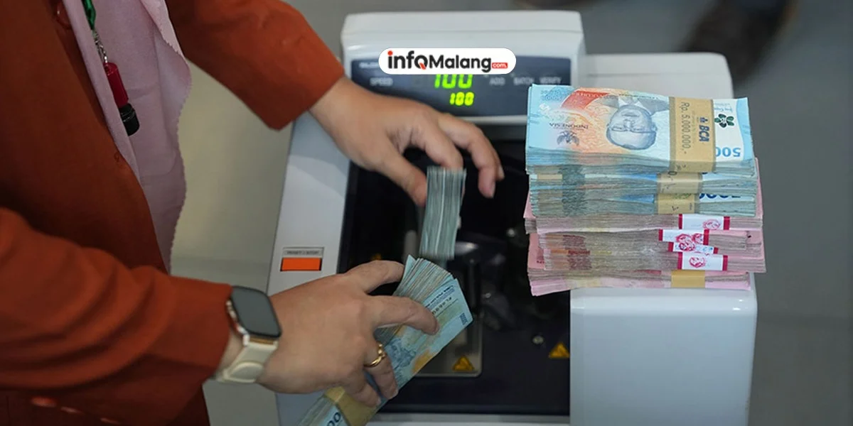 Rupiah Bikin Dolar Gigit Jari!