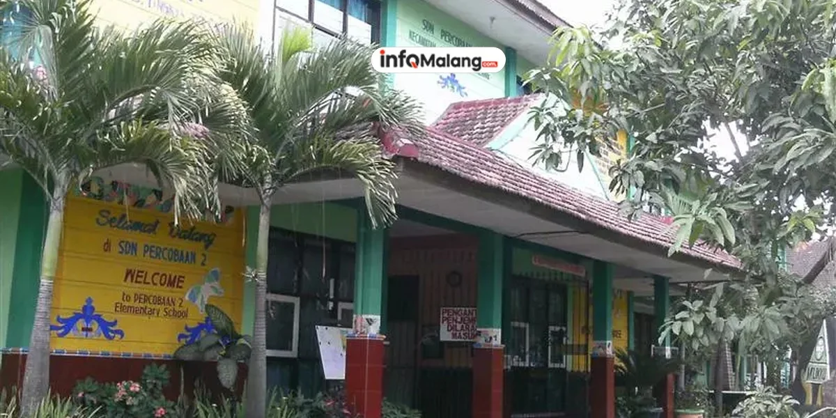 SDN Percobaan 2 Malang Tingkatkan Literasi Siswa dengan Wajibkan Kunjungan ke Perpustakaan