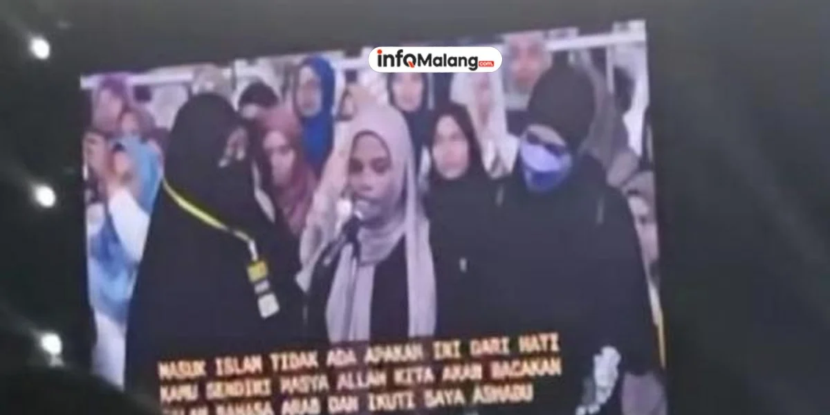 Tiga Non Muslim Mualaf Saat Ceramah Dr Zakir Naik di Malang, Momen Haru di Stadion Gajayana