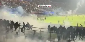 Truk Terperosok di Jatikerto Hingga Lalu Lintas Tersendat, Pengendara Diimbau Cari Jalur Alternatif