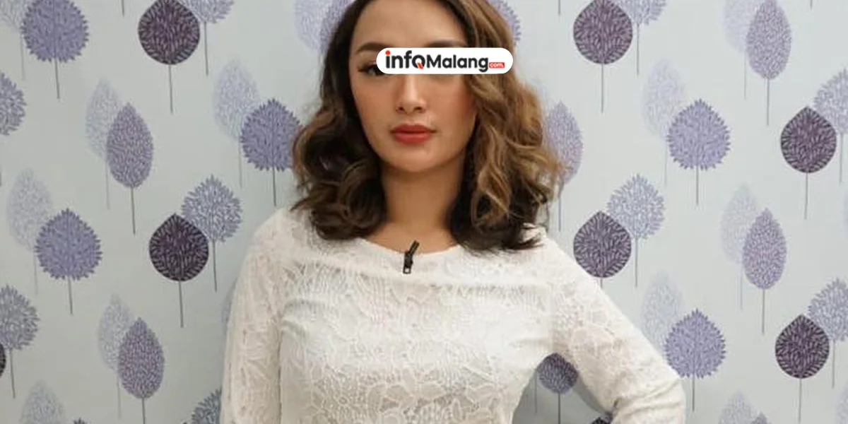 Zaskia Gotik dan Kiprahnya dalam Dunia Hiburan Indonesia