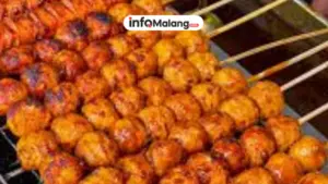 Bakso Bakar Malang, Langganan Wisatawan yang Bikin Ketagihan