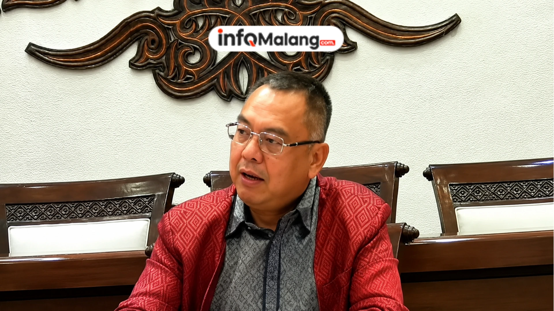 Berita Indonesia Terkini, Rupiah Tembus Rp17.688 dan DPR Mulai Soroti Pernyataan Gubernur BI