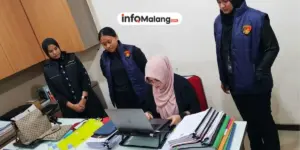 Ditangkap Sebelum Sidang Proposal, Dokter Tifa Tetap Buka Laptopnya di Polda