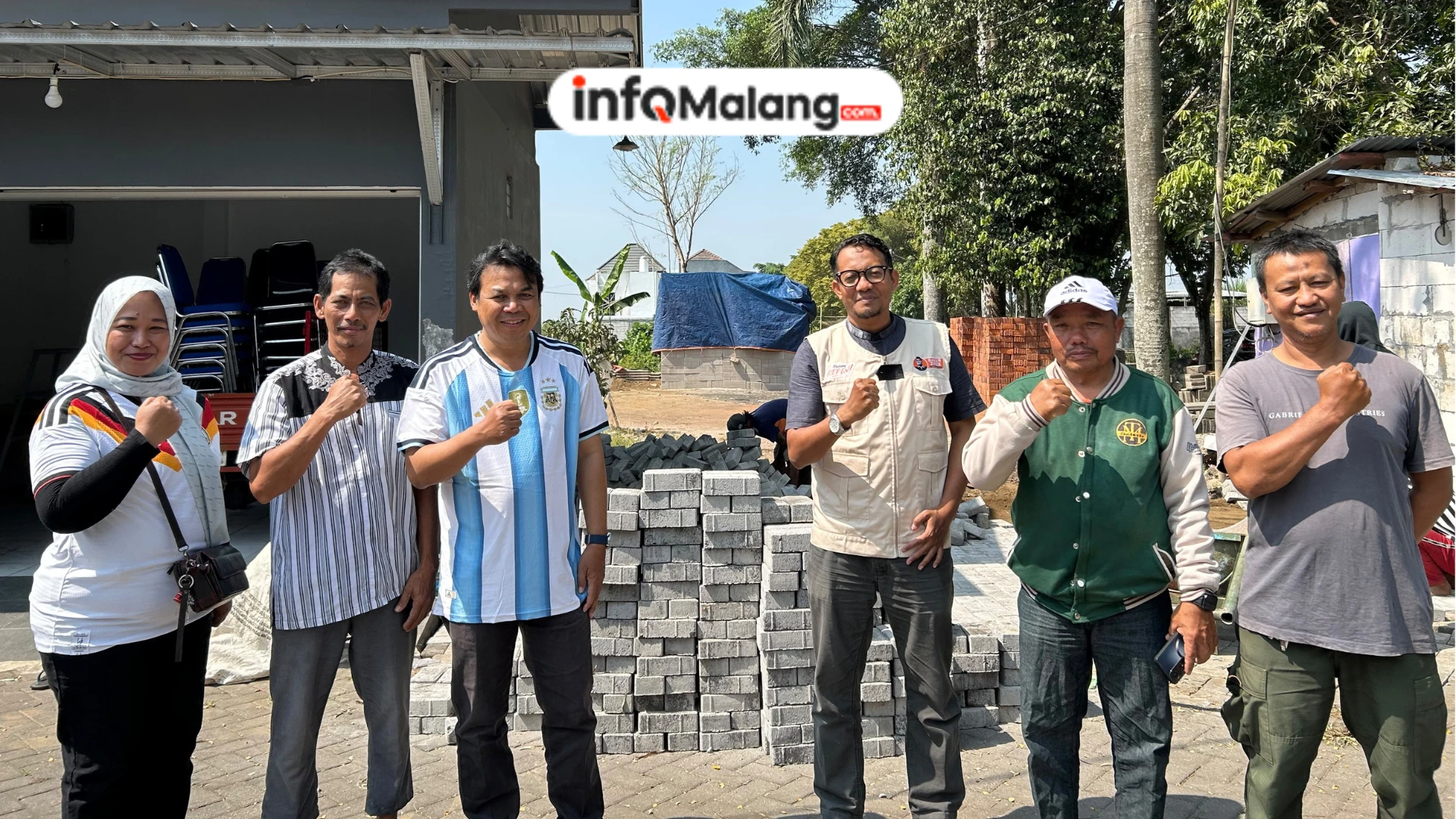 Rendra Masdrajad Safaat Salurkan Bantuan Pokir Anggota Dewan Berupa Paving Block untuk Masyarakat RW 01 Tasikmadu