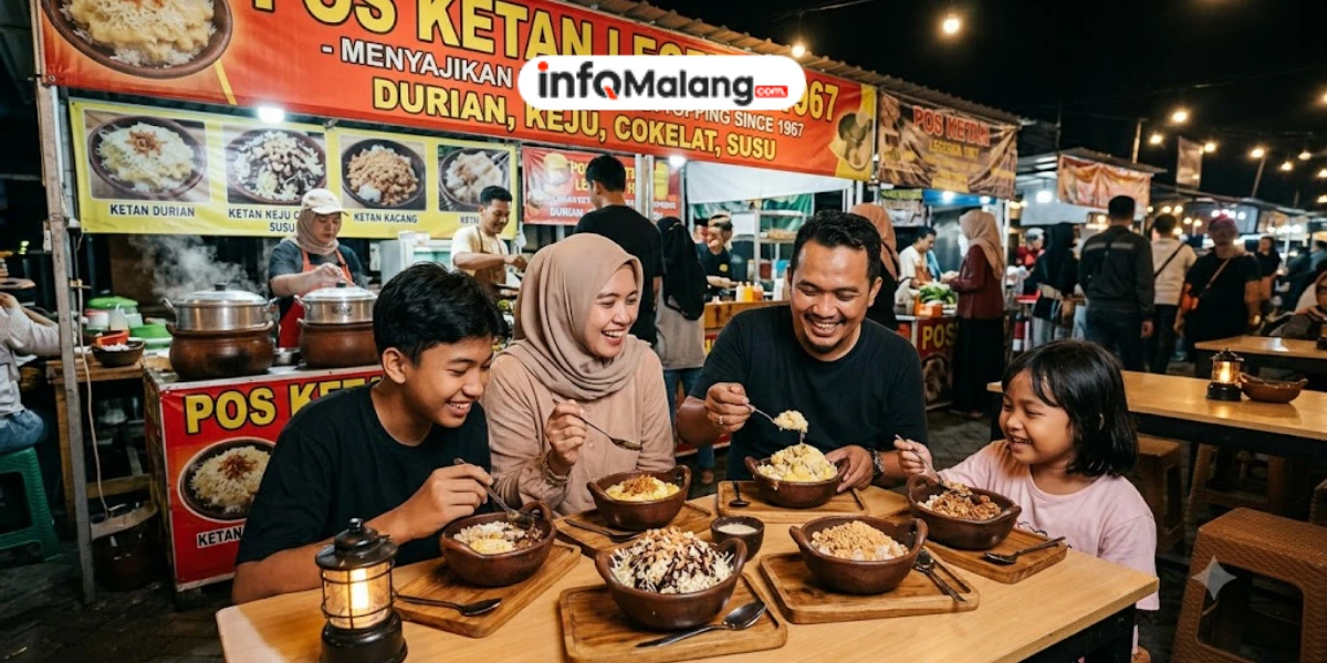 Pos Ketan Legenda 1967 menyajikan ketan dengan beragam topping, mulai dari keju, durian, hingga cokelat.